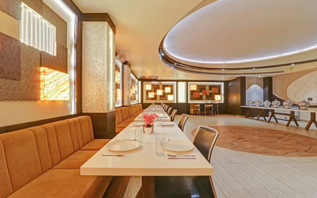 OYO 6844 Hotel Sam Inn