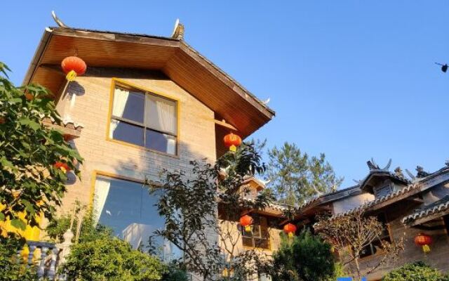 Camellia Mountain Inn