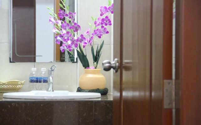 Phnom Penh River View Hotel