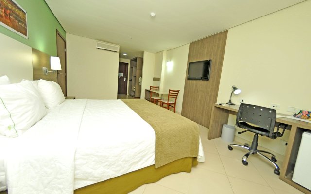 Holiday Inn Express Cuiaba