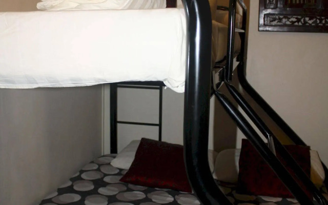 Sensi Backpackers Hostel