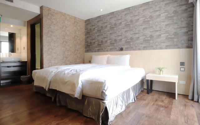 Talmud Hotel Yizhong