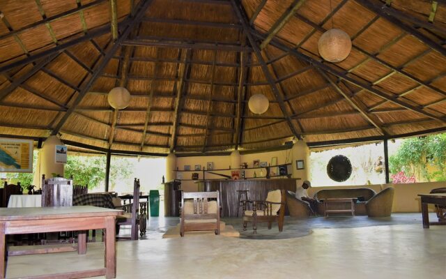 Mango Tree Lodge