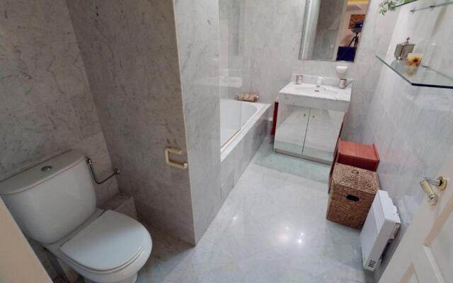 Appartement Menton, 2 pièces, 4 personnes - FR-1-196-284