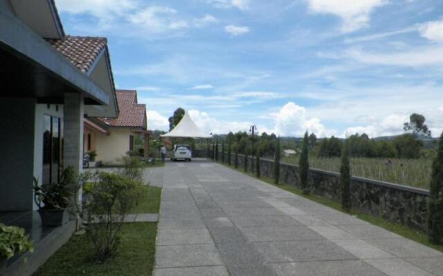 Villa Mandalawangi by ZUZU