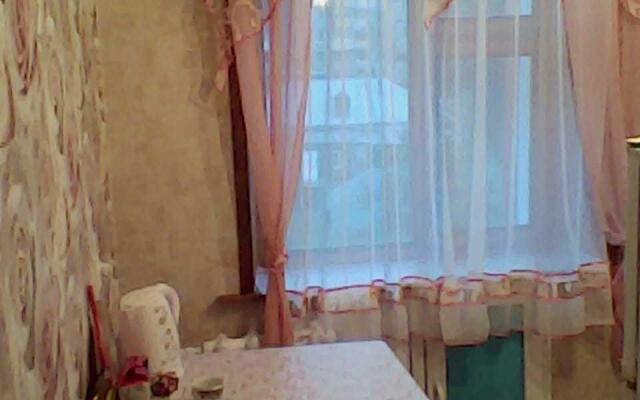 Апартаменты на проспекте 50 лет Октября 9/8