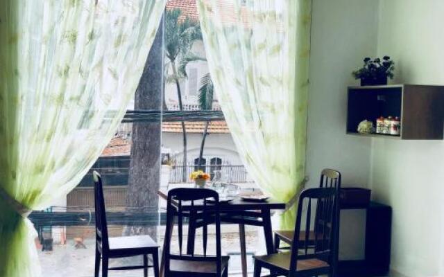 Fresh Light , Center District 1, HCMC