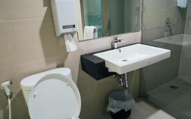 Alpha Hotel