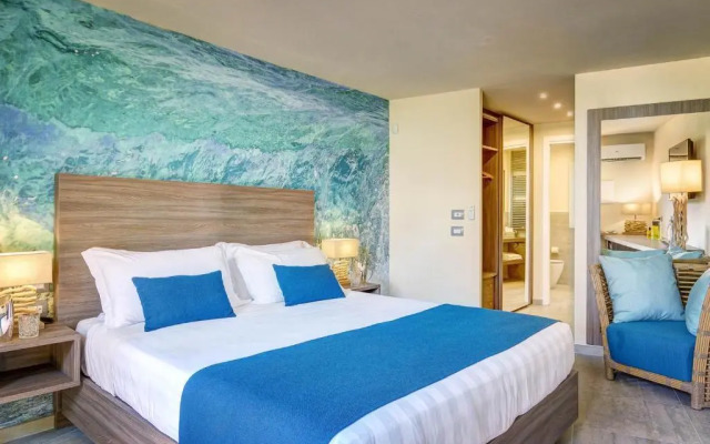 Riva Degli Etruschi by INH