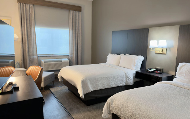 Holiday Inn Carlsbad by IHG