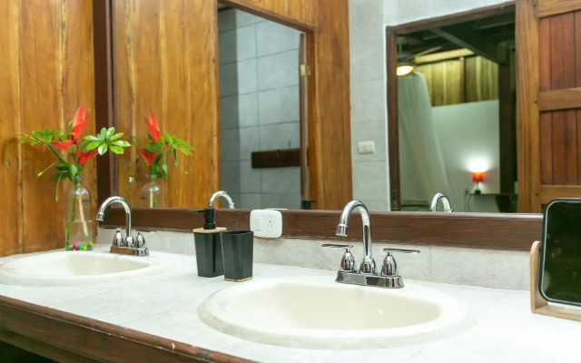 La Kukula Lodge