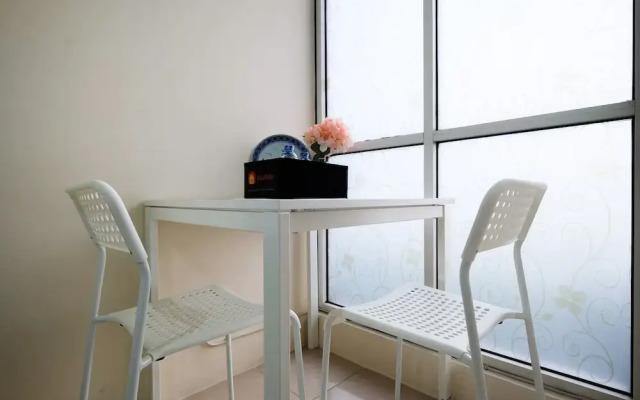 Studio Tifolia Apartment near Kelapa Gading