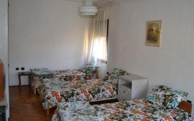 Hostel Valentin