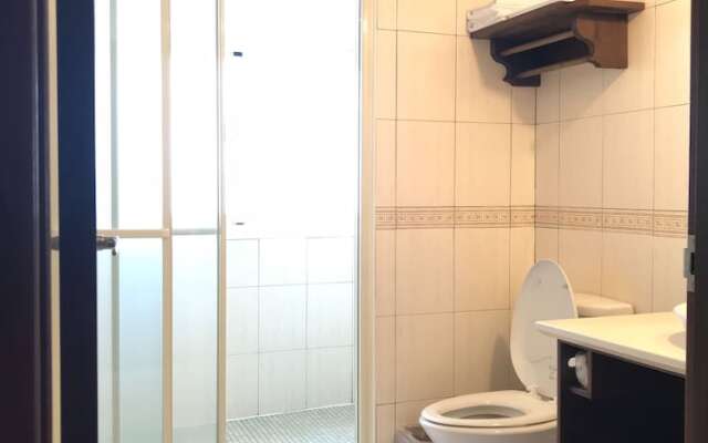 Carpenter Wood Art Furniture