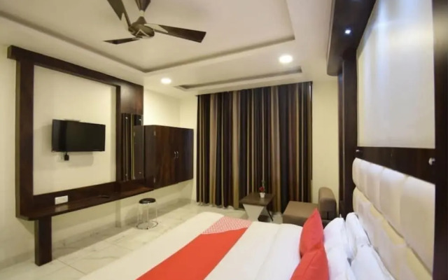 Hotel Galaxy