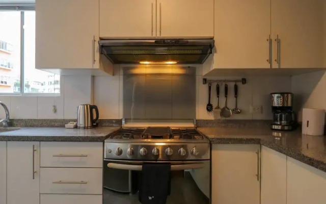 w Elegant 2BR w Fantastic View in Miraflores