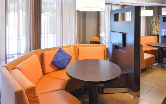 Courtyard by Marriott Tampa North/I-75 Fletcher