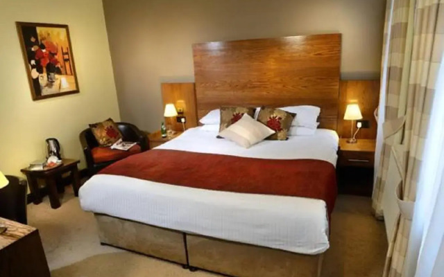 Duke Of Edinburgh Hotel