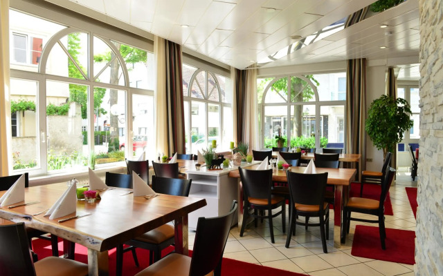 Lobinger Hotel - Weisses Ross