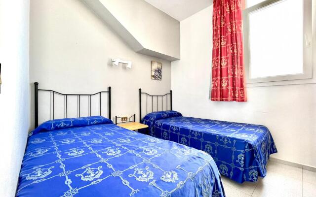 Bonito apartamento de 2 domitorios frente al mar