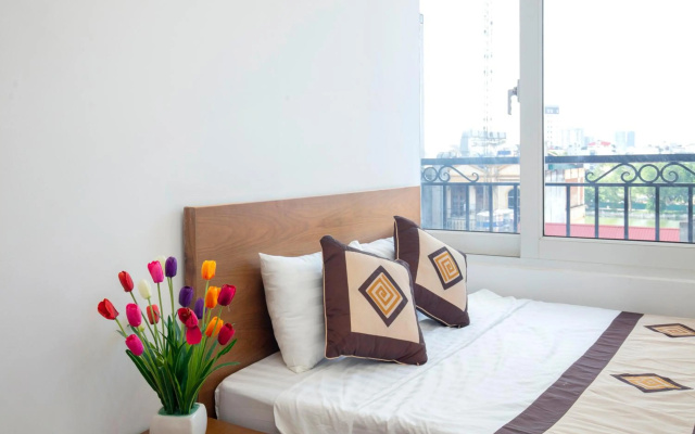 Sumitomo Tower-1 Bed Apartment & Hotel – Guest Rooms – Hanoi