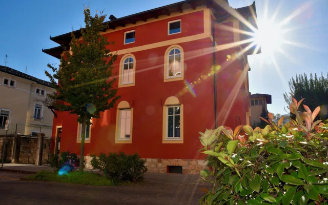 Nine Rooms Suites