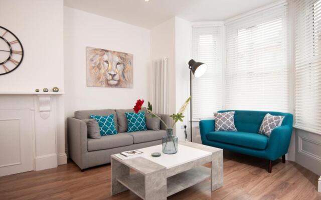 Beautiful 1 Bedroom Apartment in Hereford House