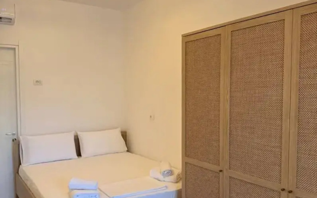 Noon Properties 3 Beachside Studio in Dh rmi
