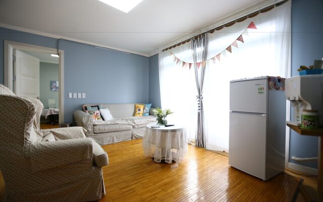 Guest House Play at Home