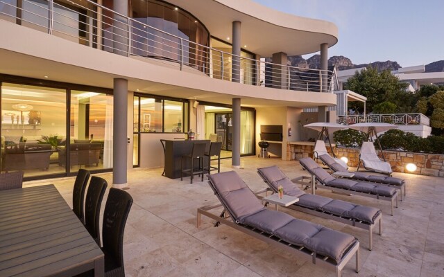 Wescamp Villa