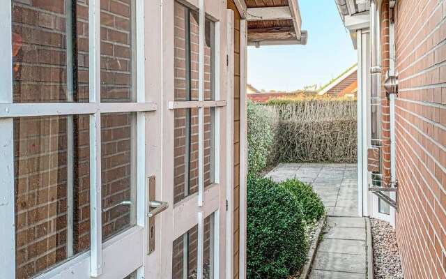 Awesome Home in Beckerwitz With 2 Bedrooms and Wifi