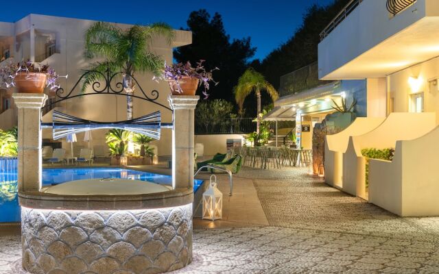 Pefkos View Suites & Maisonette