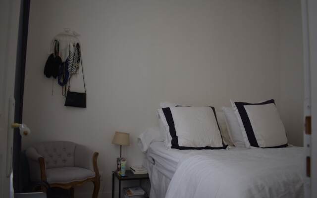 1 Bedroom in Bonne Nouvelle