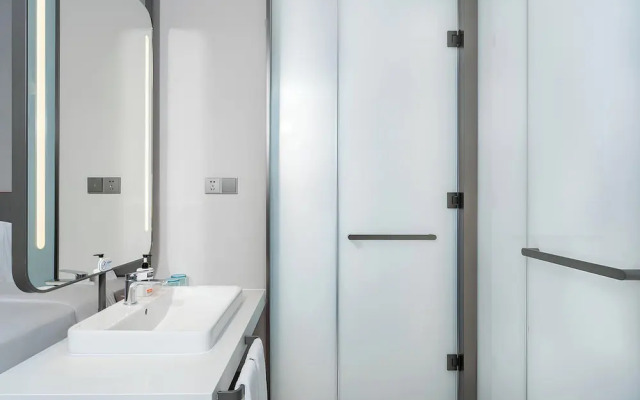 Holiday Inn Express Yinchuan Yuehai by IHG