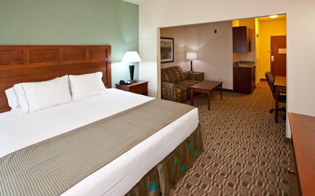 Holiday Inn Express Hotel & Suites RIPLEY by IHG