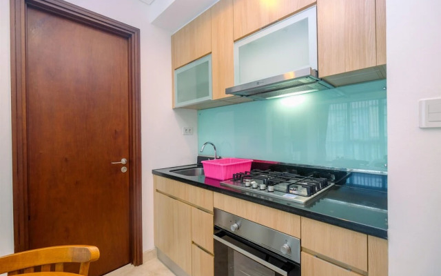 Cozy 1BR with Workspace at Setiabudi Skygarden Apartment