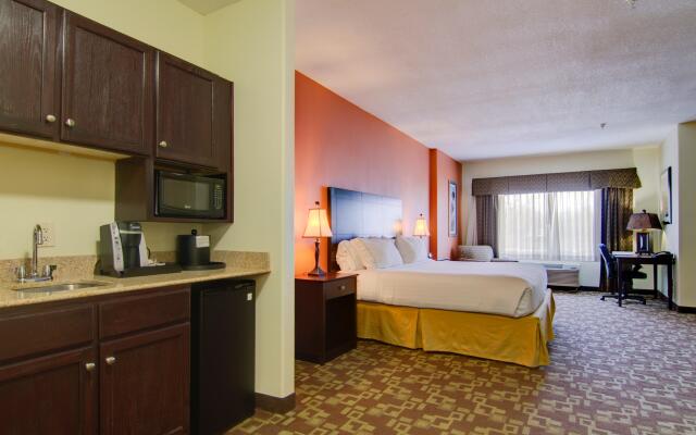 Holiday Inn Express Hotel & Stes Kansas City Sports Complex, an IHG Hotel