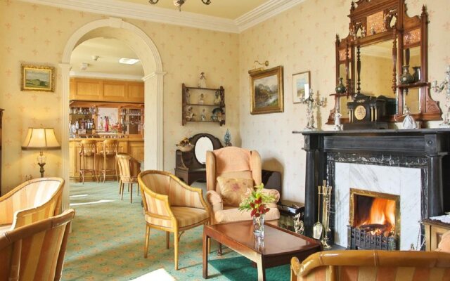 Seaview House Hotel