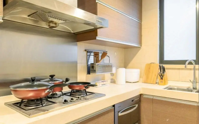 Locals Boutique Apartment ShijichengNo11