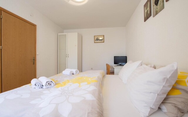 Beautiful Home in Split With Wifi and 4 Bedrooms