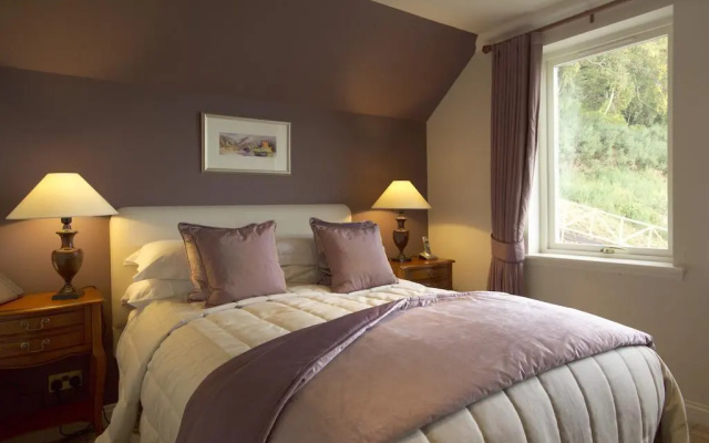 Lochness Lodge Hotel