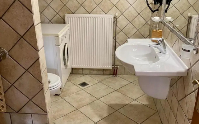 Comfortable Apartment in Village Saint Minas