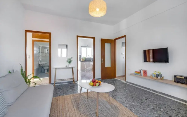 Sea City and Mountain View Apartment