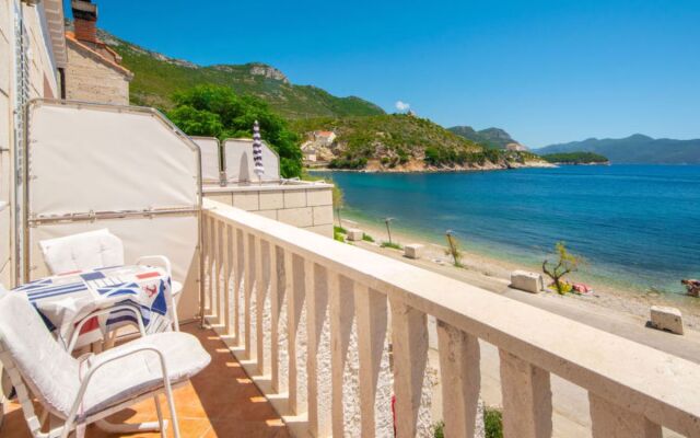 Apartment Jelka Cala Blava 10637