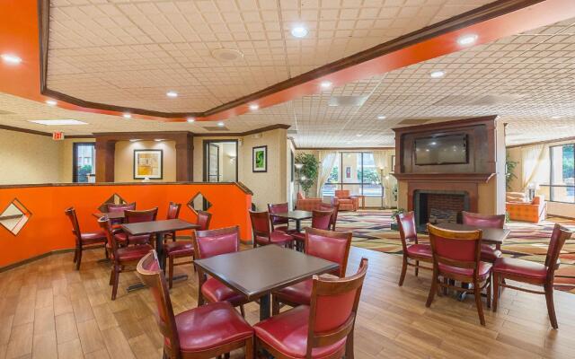 Quality Inn & Suites Florence Civic Center