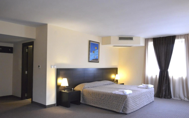 Gardenia Park Hotel