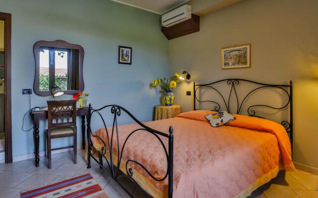 Agriturismo a Alia ID 3644