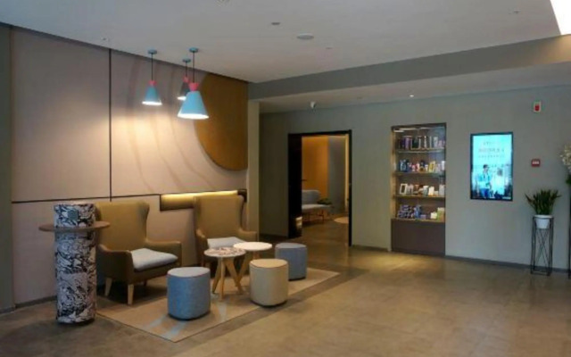 Homeinn Hotel (Jiaozuo Jianshe Road Wanfang Bridge)