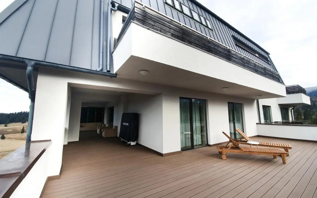 Silver Fox Residence