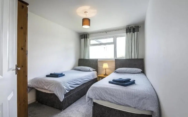 Little Hill - 3 Bed - Wisemans Bridge